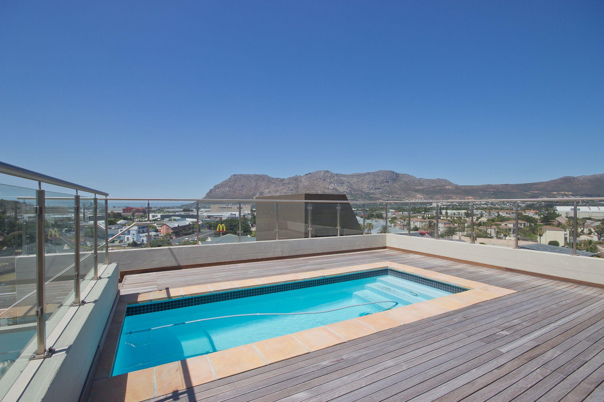 2 Bedroom Property for Sale in Tokai Western Cape